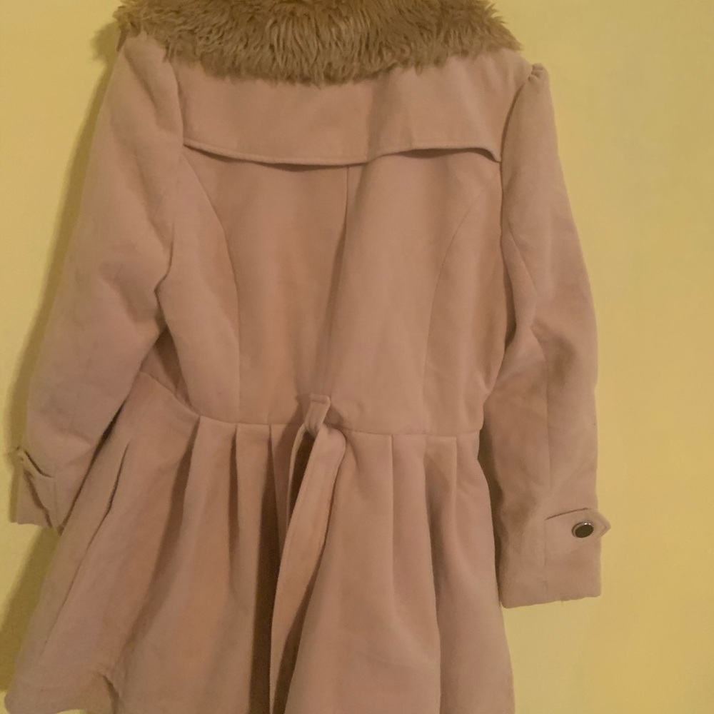 Coats - Picture 3 of 3